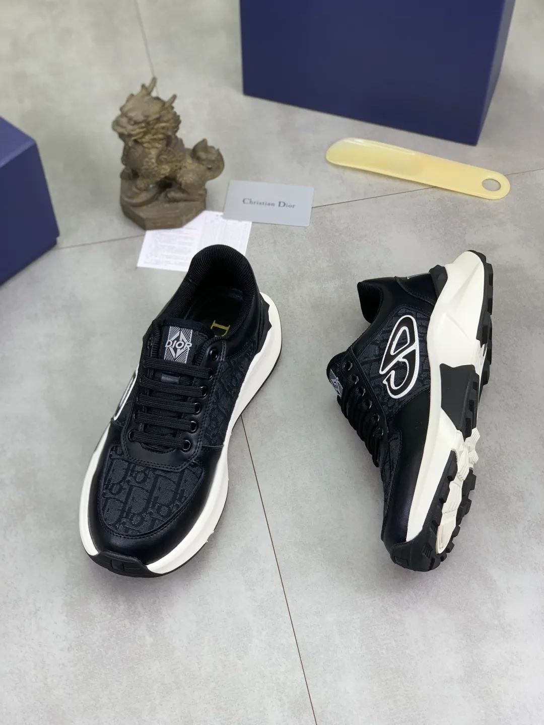 Men's Men's Shoes💰P440💰[New Style]🆘[Dior] 2025 Dior Original Lace-up Low-top Men's Shoes Classic casual shoes 🔥This model is the official classic model with high quality and made by famous original designers. It is made of high-quality cowhide with original materials➕comfortable and breathable mesh lining➕pigskin insole. The perfect last shape and generous and fashionable design have attracted many consumers and are suitable for drivers to drive🚗. What you want is the best quality in the market. Color: 4️⃣Color Code number: 38--44 (45 customized)